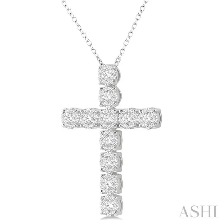 2 Ctw Lovebright Round Cut Diamond Cross Pendant in 14K White Gold with chain