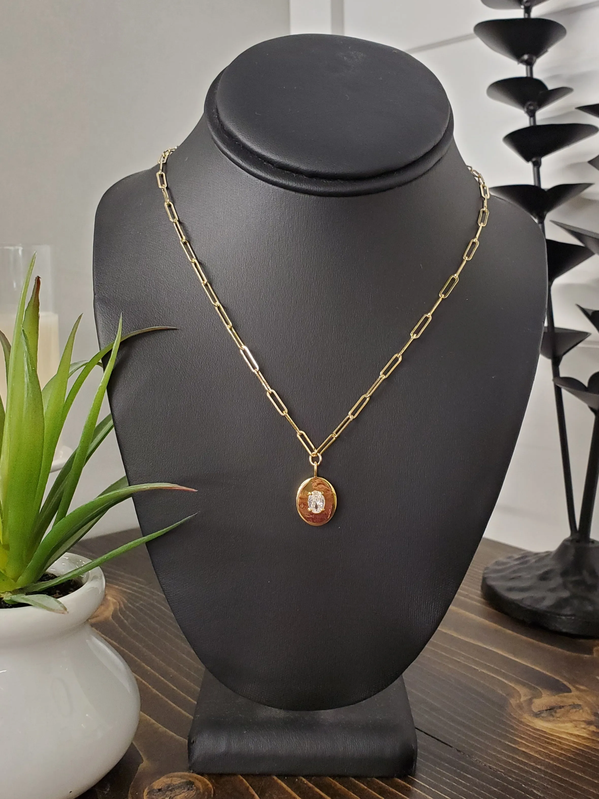 Lanni Pendant Necklace