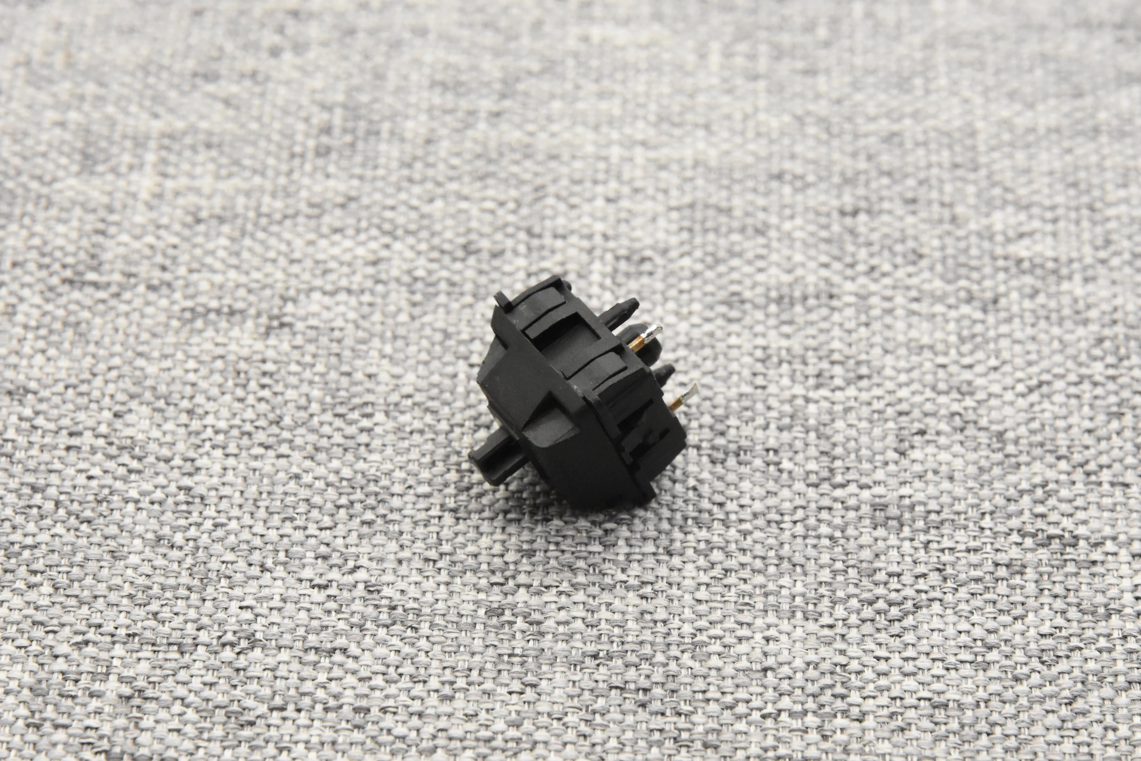 PRE-RETOOLED AND VINTAGE CHERRY MX BLACK SWITCHES (110PCS)